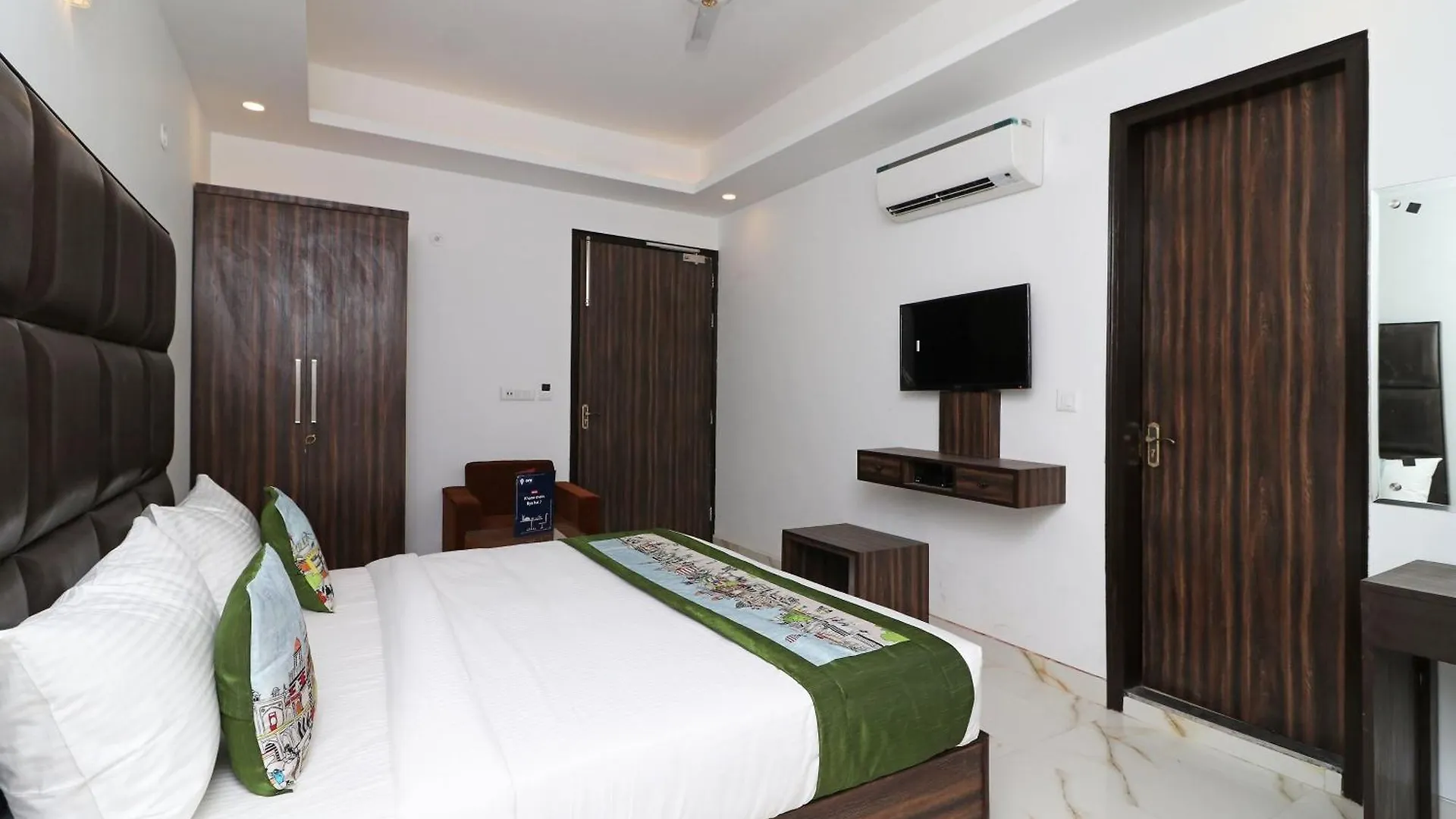 Hotel O Aamara New Delhi