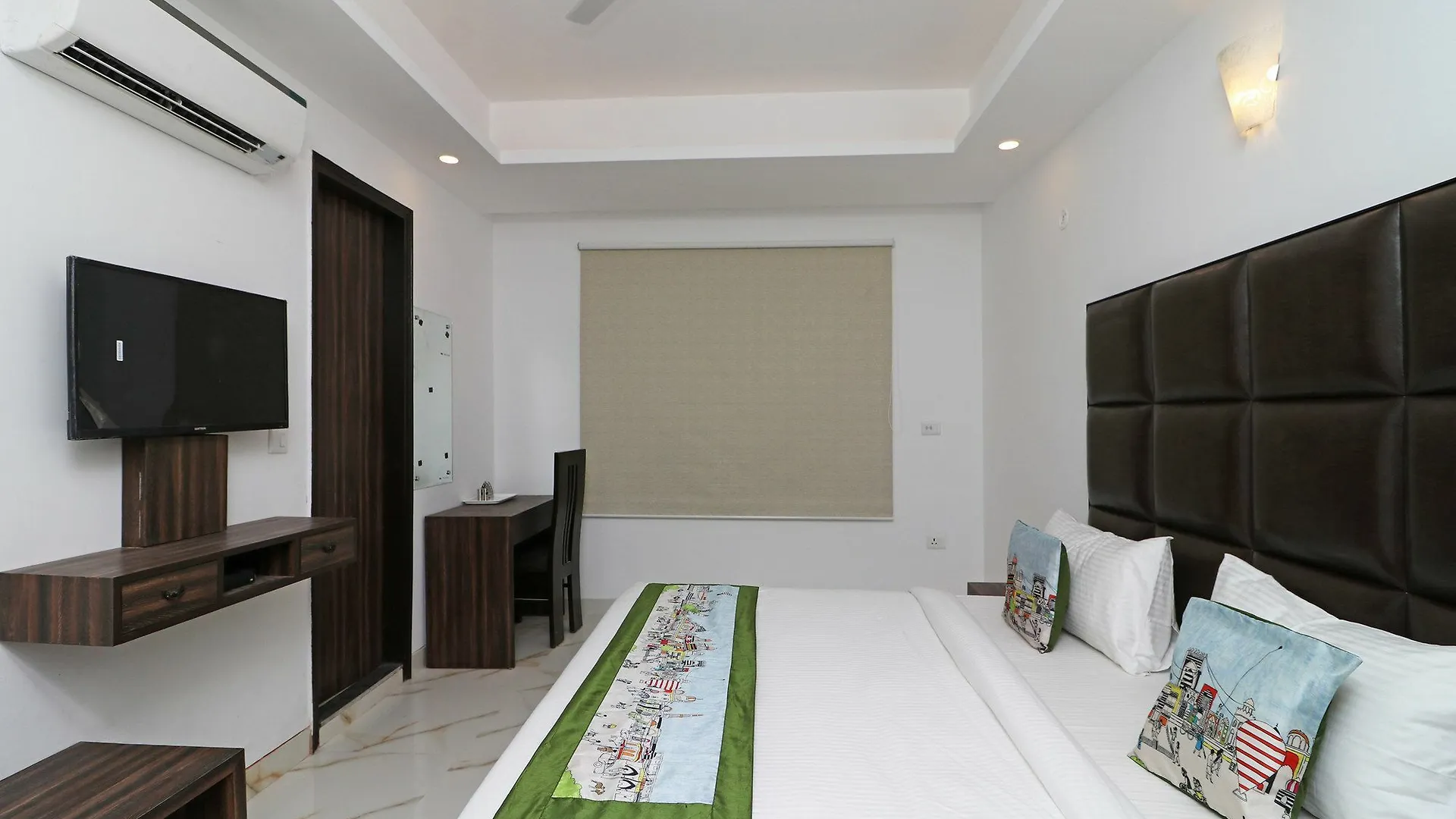 Hotel O Aamara New Delhi 3*,